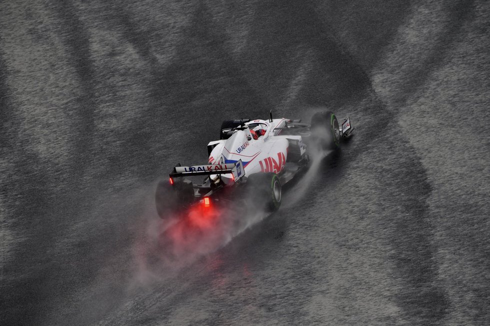 Haas F1 team from Kannapolis drives Turkish GP, Bottas wins for Mercedes