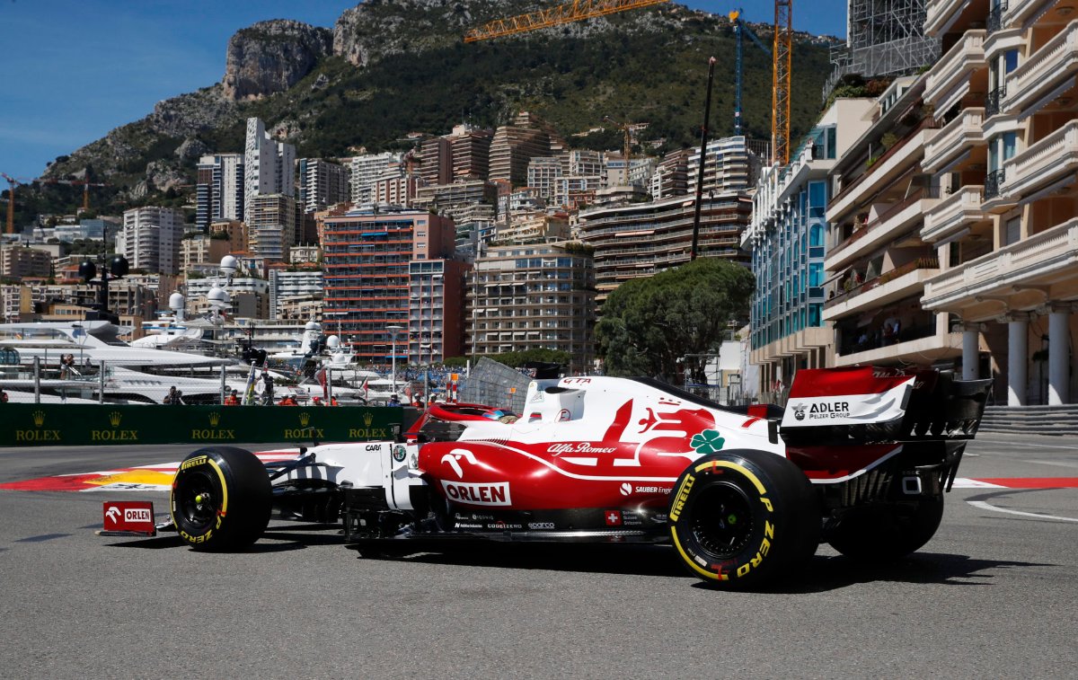 Alfa Romeo F1 engineer accuses Giovinazzi of obstructing Raikkonen at the Turkish GP