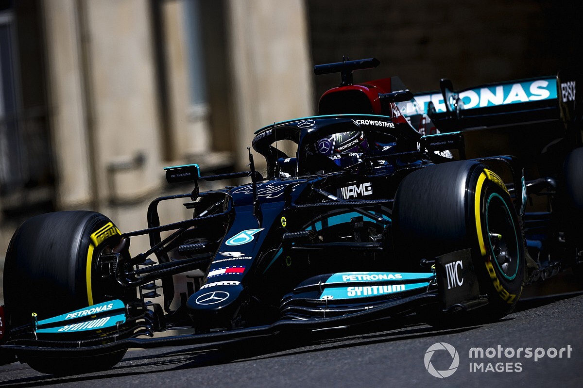 Mercedes F1 has a "promising" theory about the recent fighting