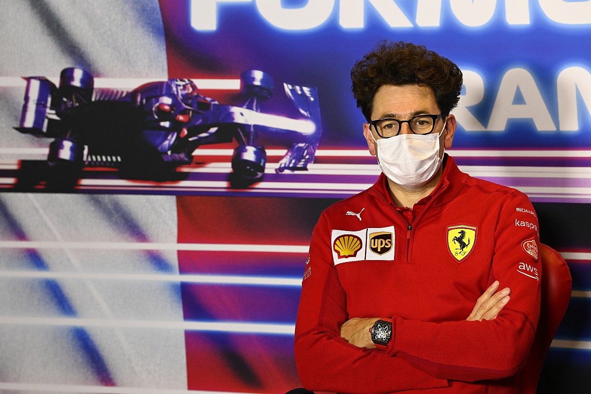 Binotto skips races in "critical phase" for the Ferrari F1 project in 2022