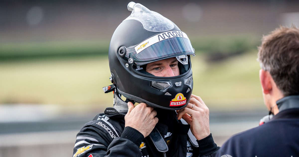 Hülkenberg completed over 100 laps in the first IndyCar test