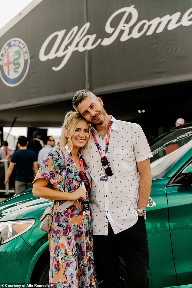 A rare pause: “Not a bad way to spend our first parents' weekend.  Thanks for the invitation!  To a good end for the team and hopefully a win for my homie, ”he wrote in his Instagram caption