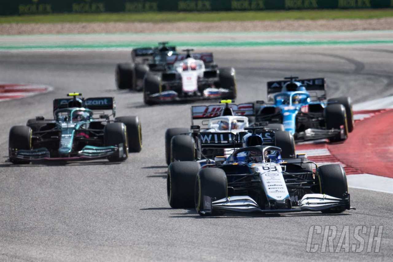 Russell is able to "really attack and push the limits" with F1 pressure off.