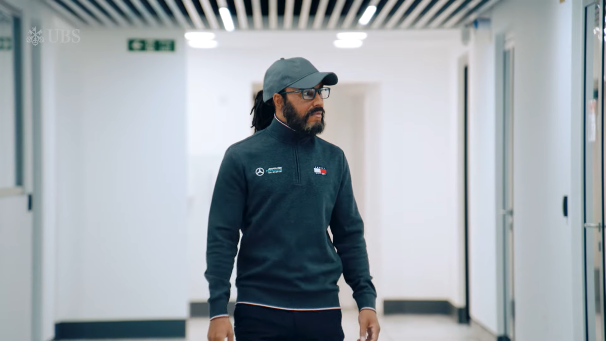 WATCH: Lewis Hamilton makes dreams come true while putting on a shocking appearance