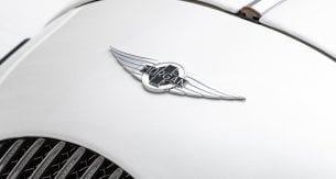 5 collector’s cars to put in your garage this week