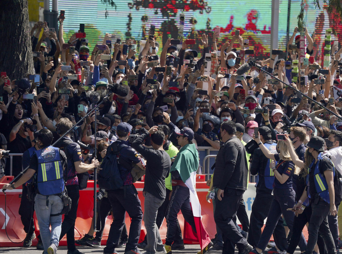 Red Bull's Perez travels to Mexico City to meet an enthusiastic audience