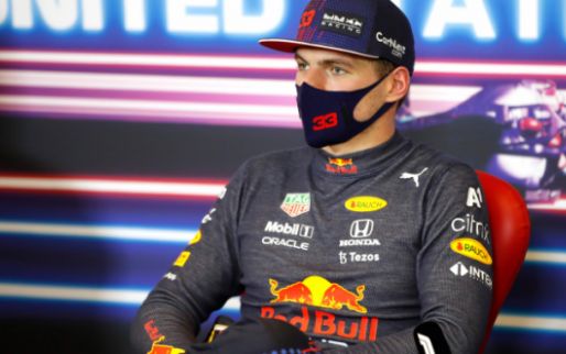Perez opens press conference in Mexico, Verstappen sits next to Bottas
