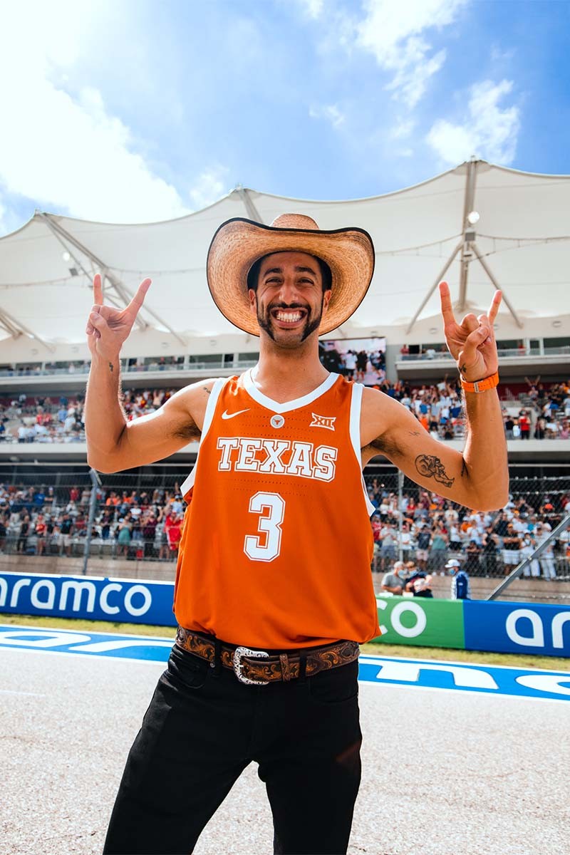 mclaren formula 1 driver daniel ricciardo honey badger 2021 season end usa grand prix texas austin monza lando norris zac brown 