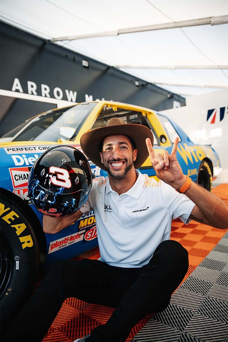 mclaren formula 1 driver daniel ricciardo honey badger 2021 season end usa grand prix texas austin monza lando norris zac brown 