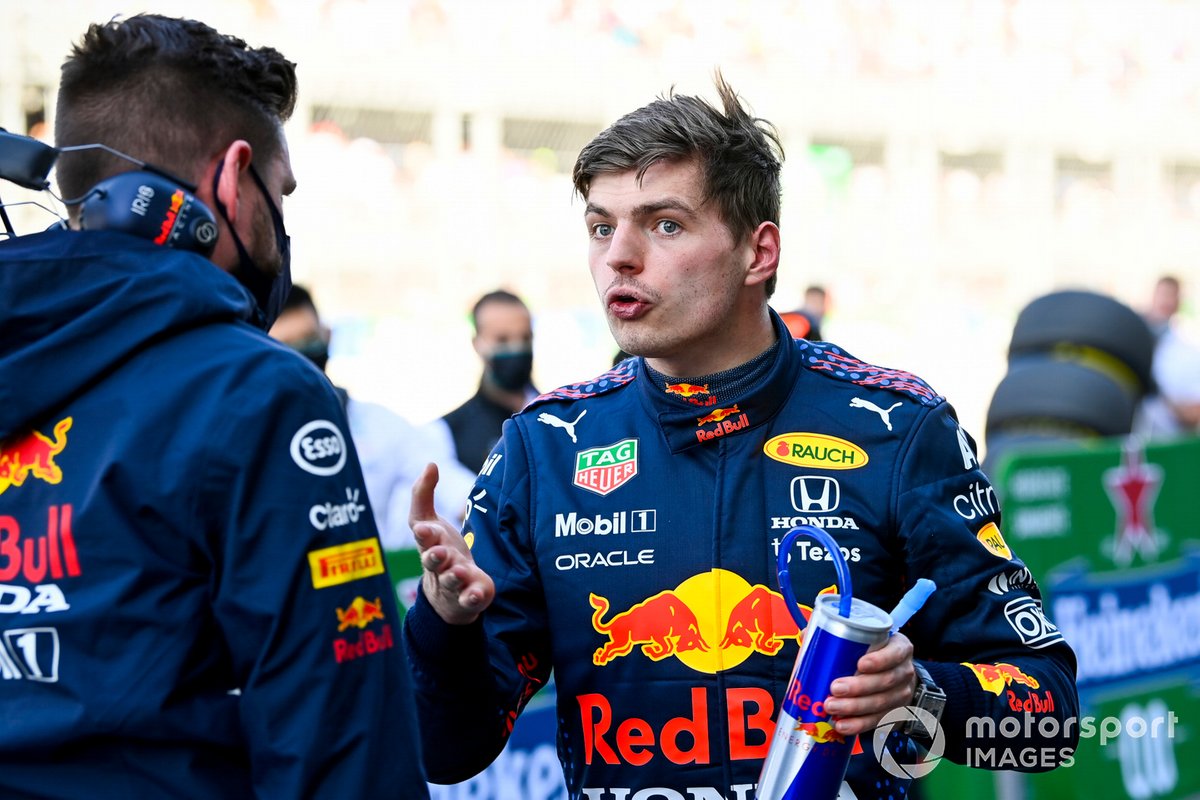 Max Verstappen, Red Bull Racing, in Parc Ferme after qualifying