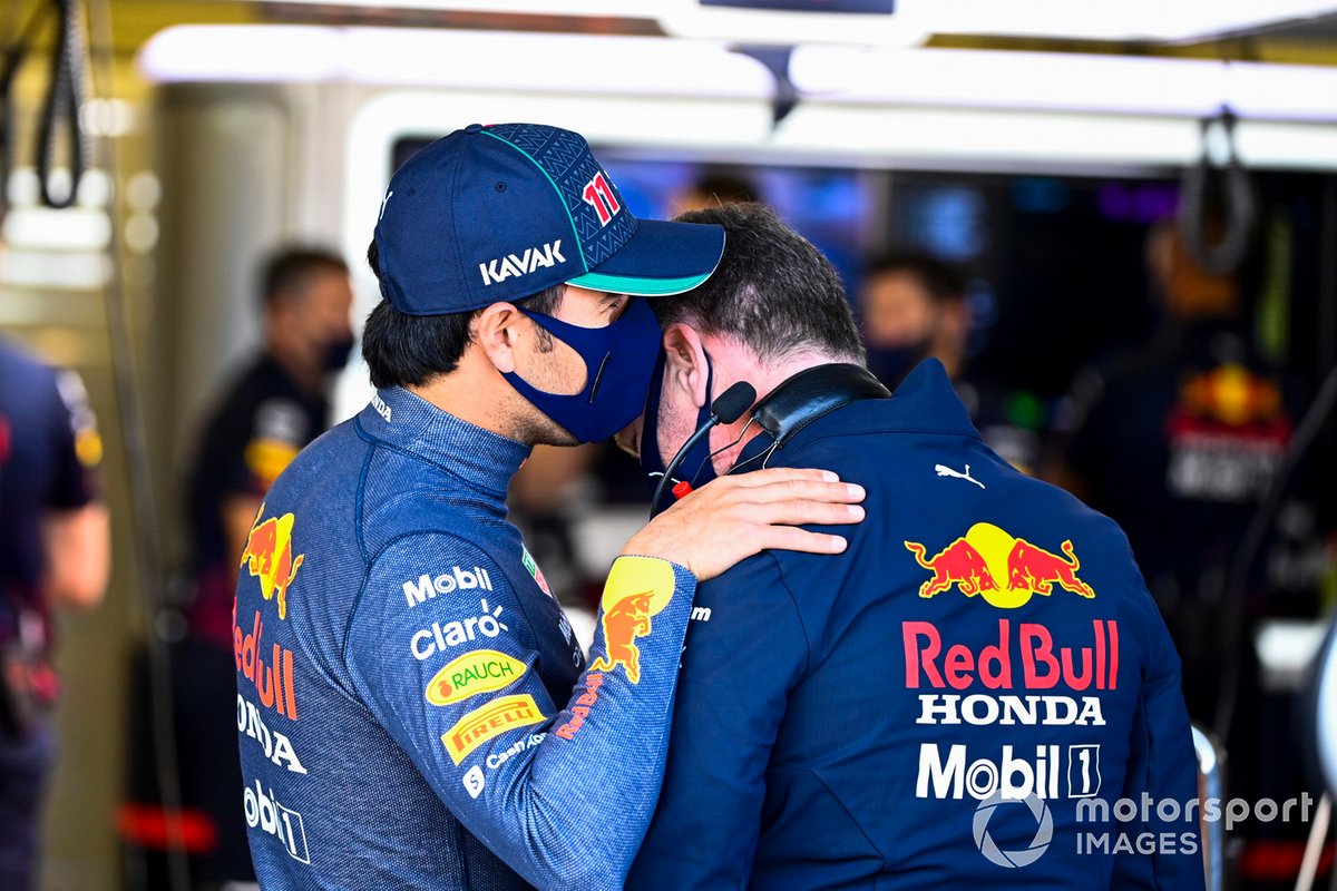 Sergio Perez, Red Bull Racing, and Christian Horner, Team Principal, Red Bull Racing