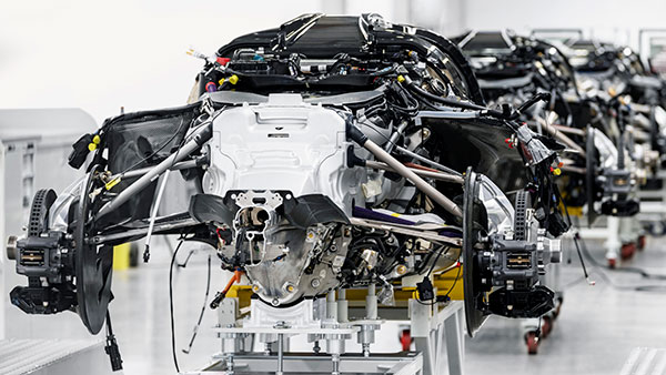 Aston Martin Valkyrie rolls off the assembly line - hypercar with 1,139 hp is ready to rumble