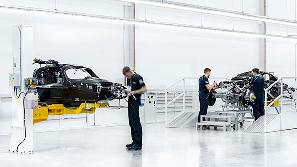 Aston Martin Valkyrie rolls off the assembly line - hypercar with 1,139 hp is ready to rumble