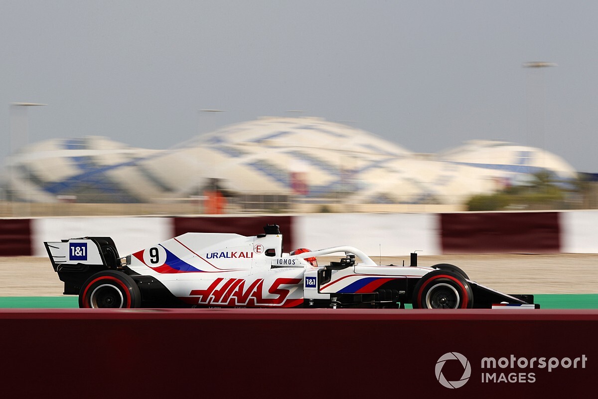 Mazepin misses Qatar GP FP2 due to Haas F1 chassis change