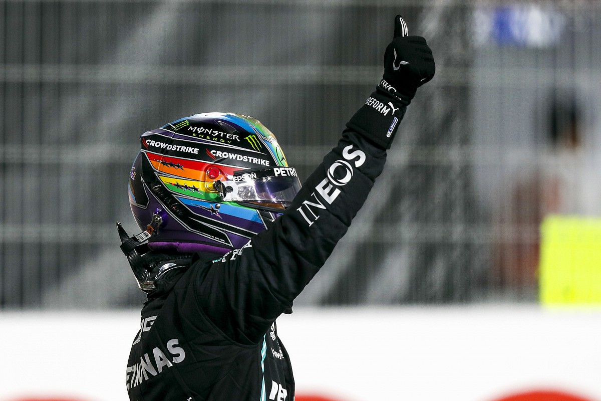 Hamilton uses rainbow helmet livery in remaining F1 races