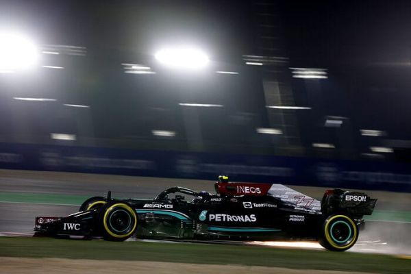 Mercedes AMG Petronas F1 Qatar practices – Interesting challenge in the desert