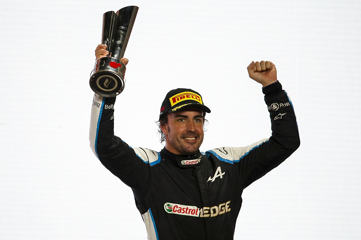 Alonso's out-of-the-box thinking is "unparalleled" in Formula 1