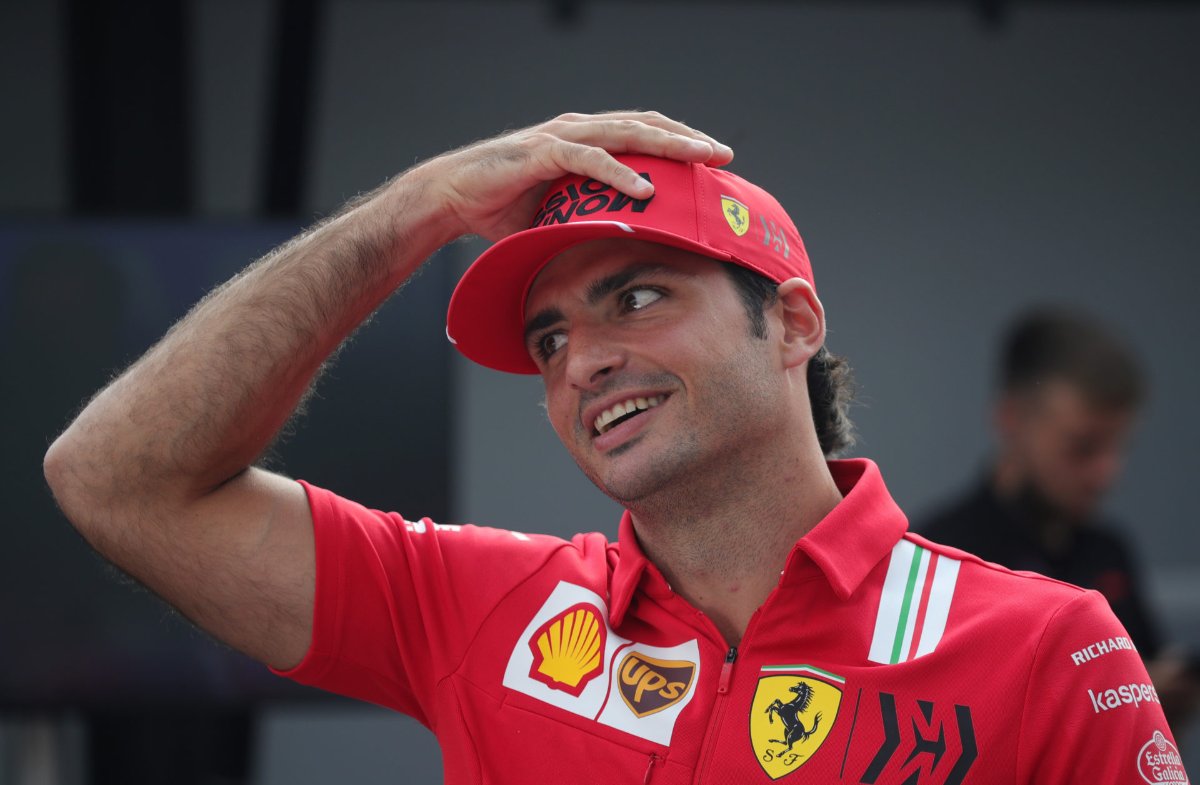 Carlos Sainz is about to break this unwanted Formula 1 record