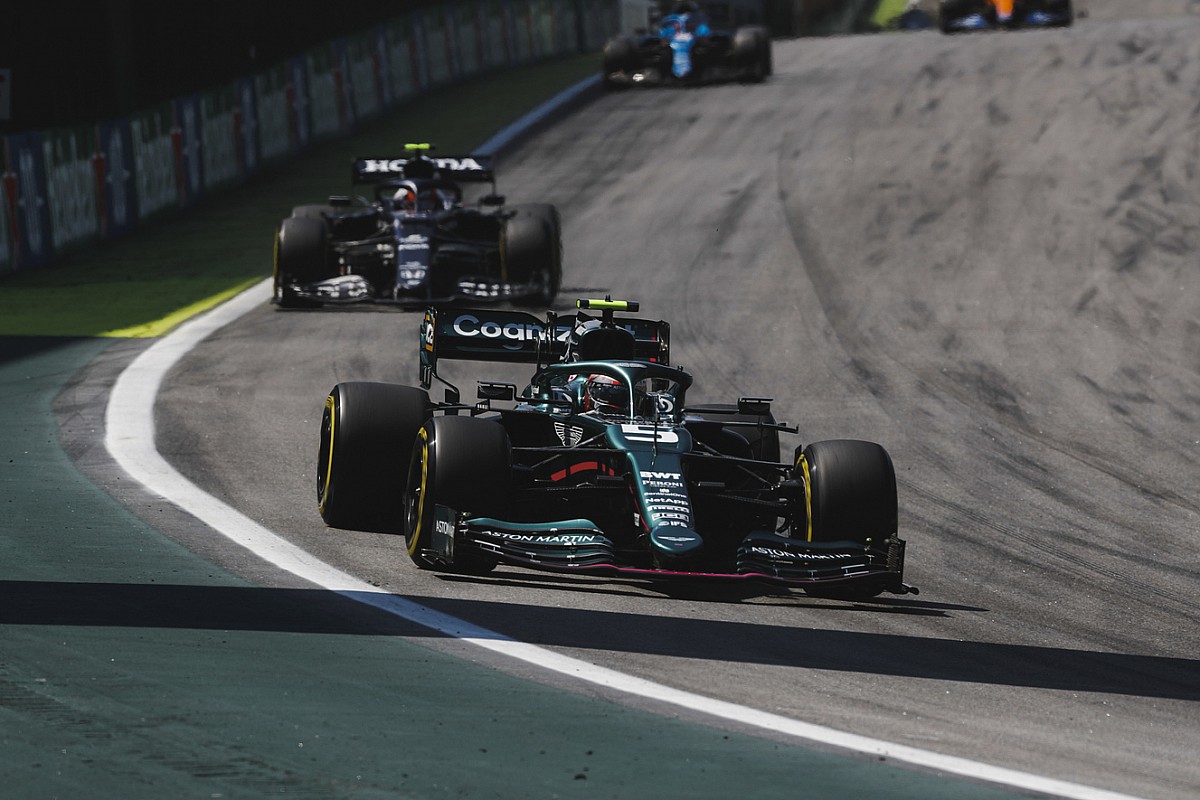 Vettel explains the weak resistance of the Aston Martin F1 car