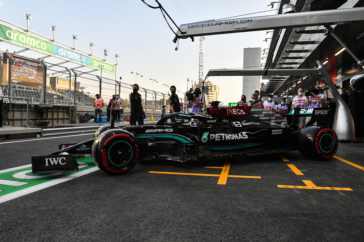 Wolff offers to meet Grenfell United after Kingspan F1 deal upset