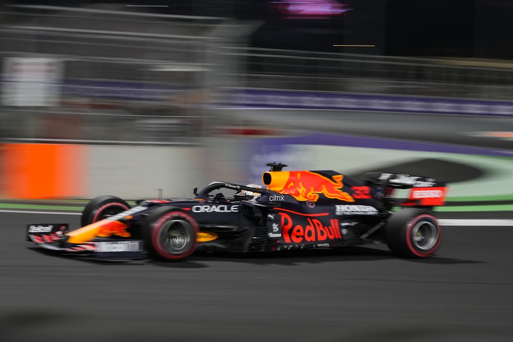 LIVE: Verstappen leads last practice session for the Saudi Arabia Grand Prix, qualification follows