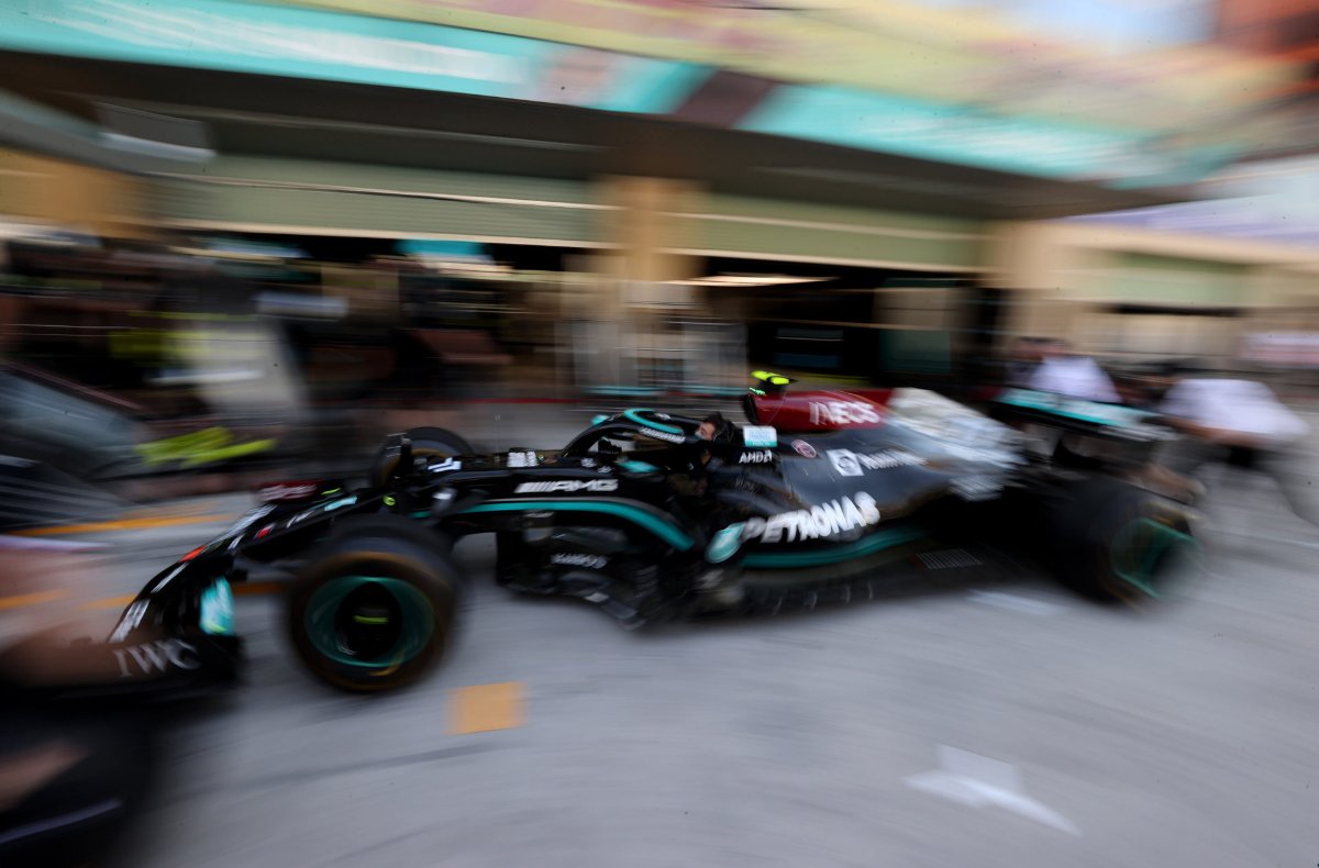 Encouraging signs for Verstappen as Hamilton-Bottas struggled to compete in Abu Dhabi during FP1