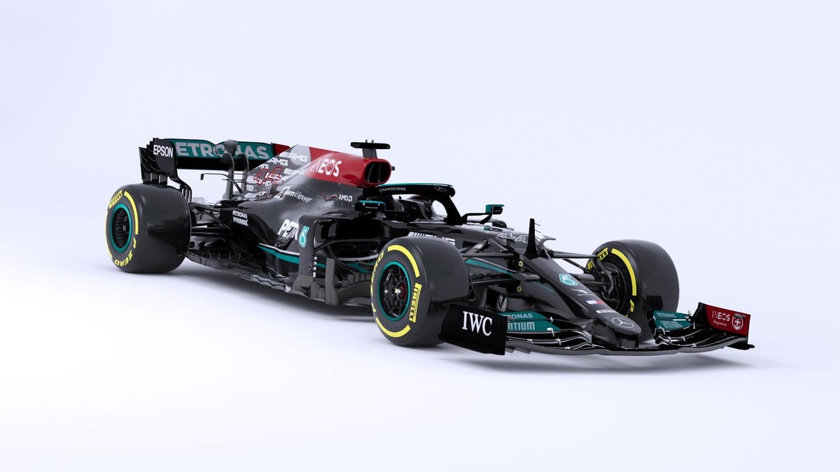 2021 Mercedes F1 car debuts on iRacing with custom paint job banned