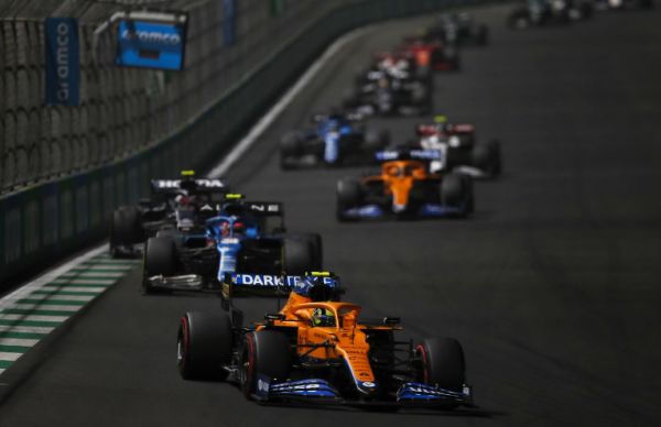 McLaren F1 Saudi Arabian GP race – Strong performance