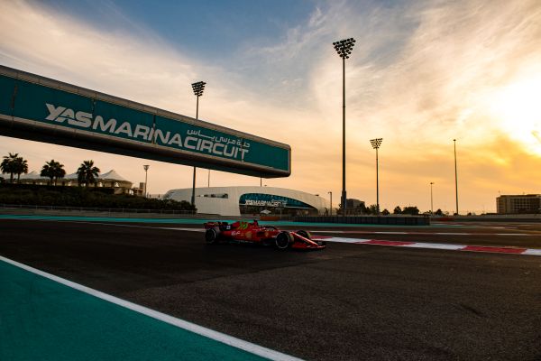 Scuderia Ferrari and Carlos Sainz last day out at Yas Marina Circuit