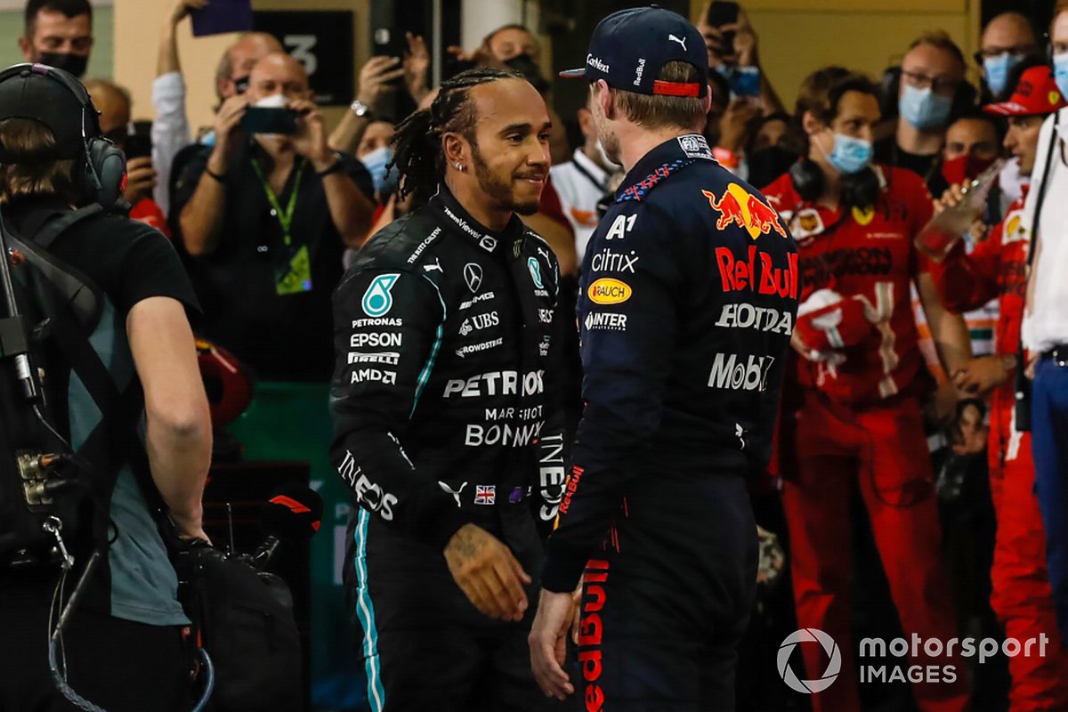 Max Verstappen, Red Bull Racing, 1st place, Lewis Hamilton, Mercedes, 2nd place, congratulate each other after the race in Parc Ferme