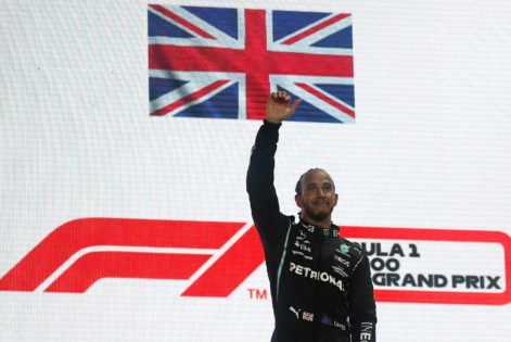 Former Mercedes F1 Honcho praises Michael Masi’s decision-making in Abu Dhabi