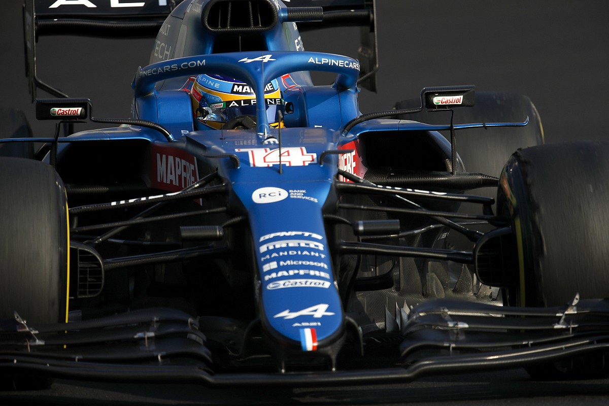 F1 race direction "too soft" with traffic problems during GP qualifying in Abu Dhabi