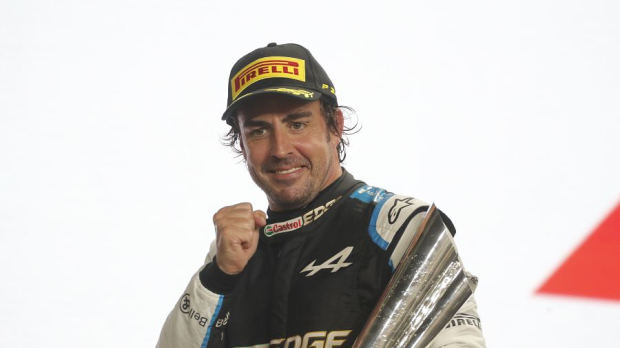 Verstappen “headbutt” cost premature title as Mercedes starts 2022 – GPFans F1 Recap