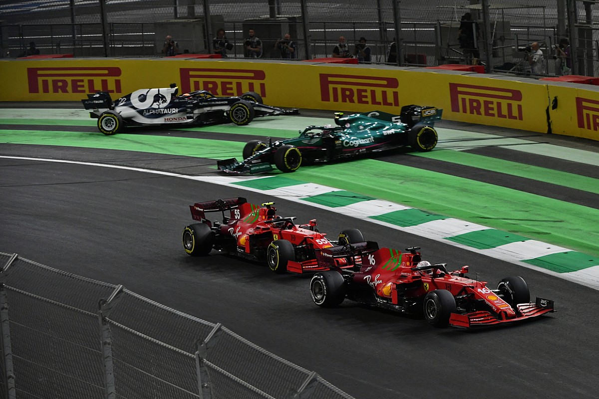 Ferraris Leclerc and Sainz "as good as they can" as teammates