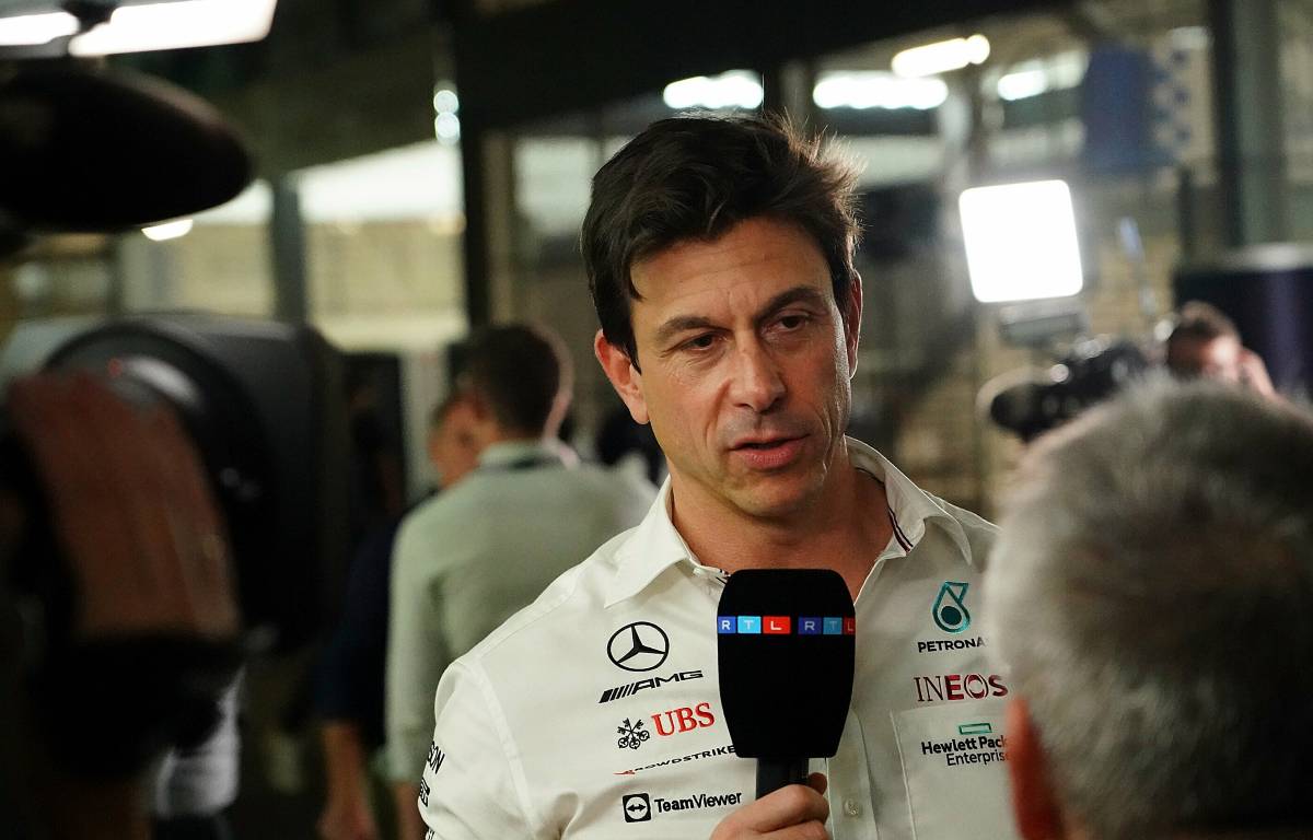 Toto Wolff posts New Year's message to Mercedes F1 fans: "Forward and upward"