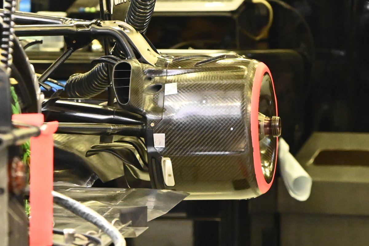 Alpine A521 rear suspension and brakes