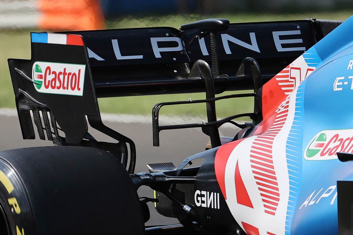 Alpine A521 rear wing