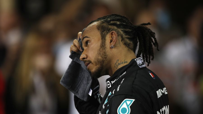 Hamilton quit rumours denied as Ricciardo finds happy home - GPFans F1 Recap