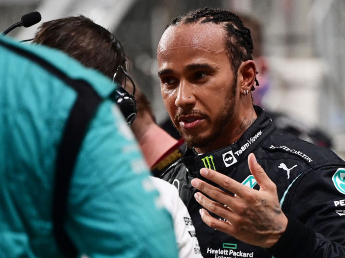 F1 News LIVE: Mercedes awaits Lewis Hamilton's decision, with Carlos Sainz tipping it to become "Top Tier Driver"