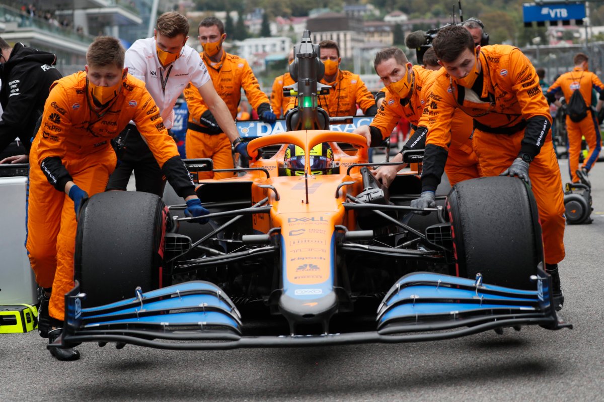 "Don't Be Shy" - Cheeky reactions pour in as McLaren shares a blurry picture of a 2022 F1 car