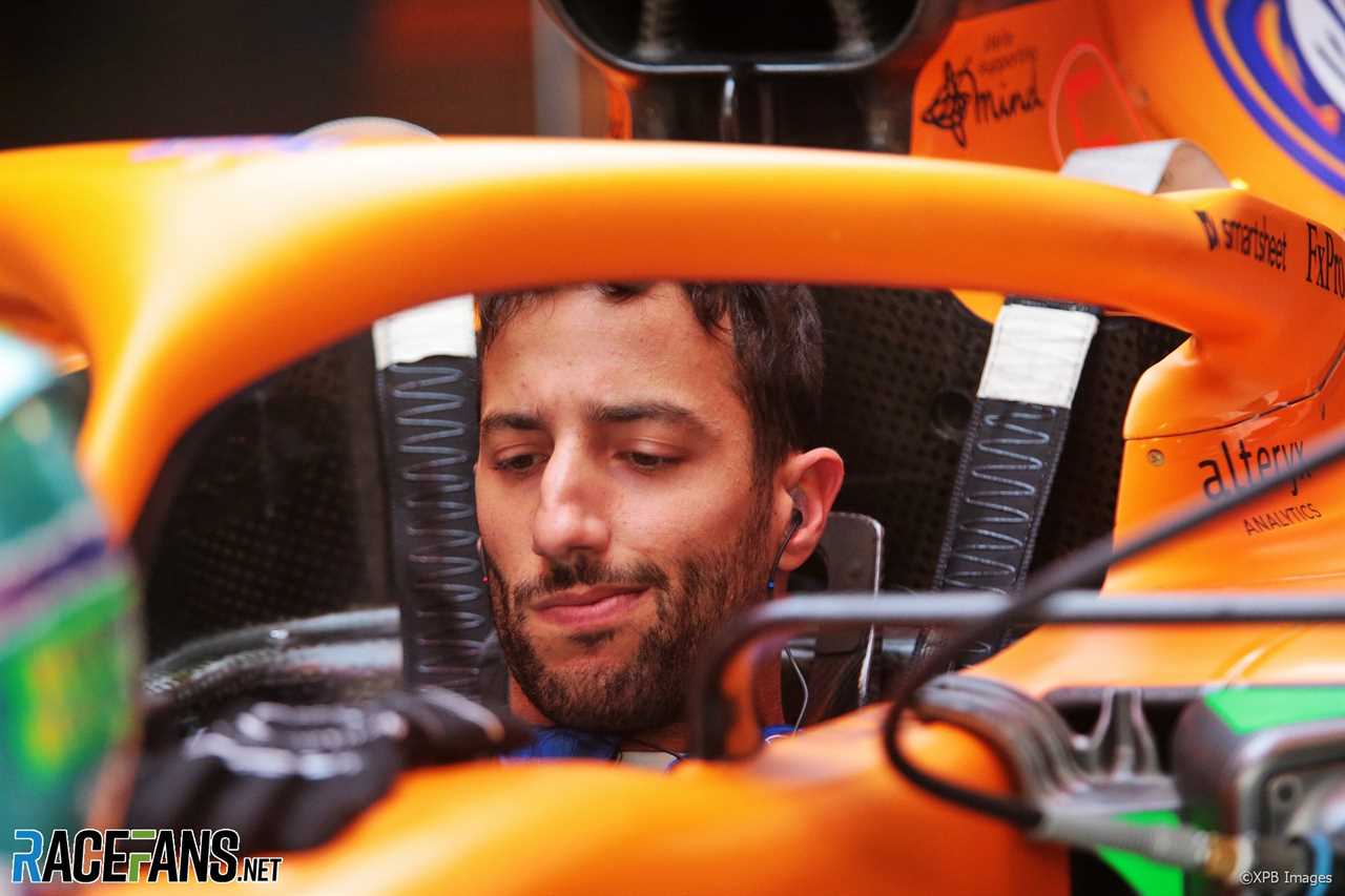 Daniel Ricciardo, McLaren, Yas Marina, 2021