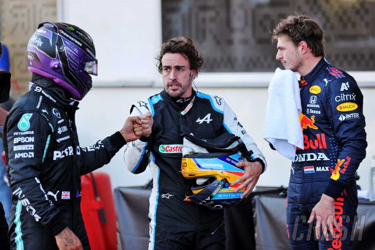 F1 gossip: Hamilton, Verstappen & Alonso top earners in 2022 |  F1
