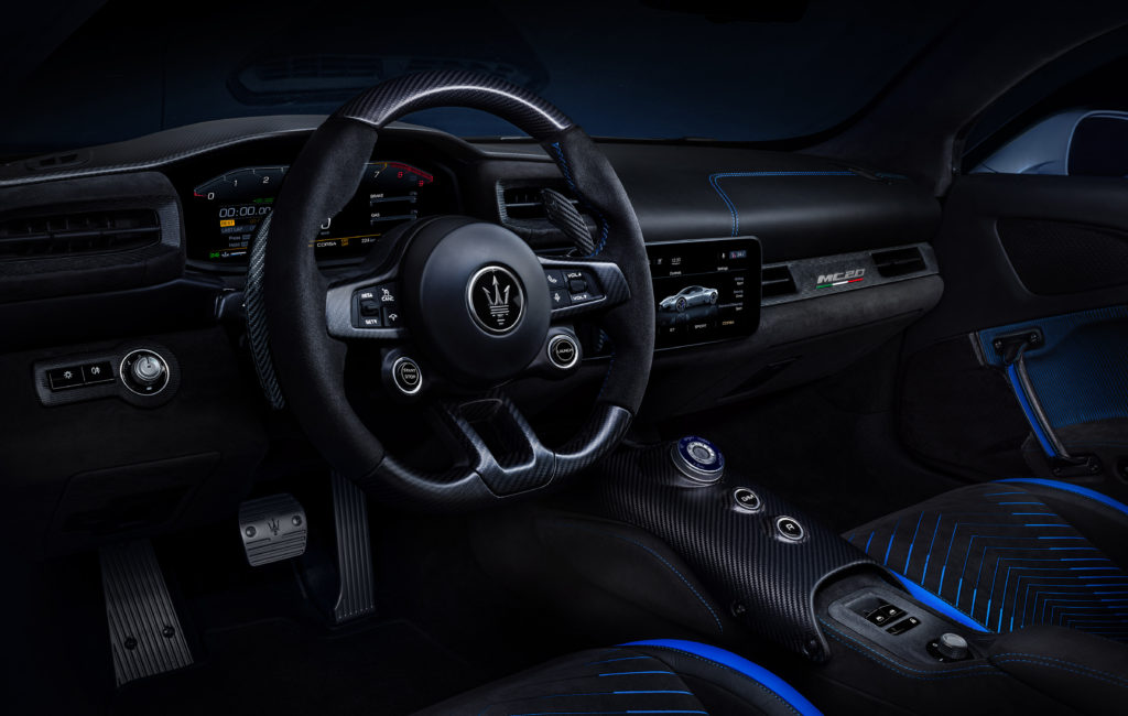 Maserati MC20 vs McLaren 600LT