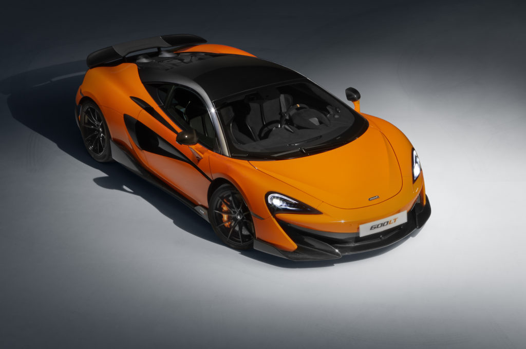 Maserati MC20 vs McLaren 600LT