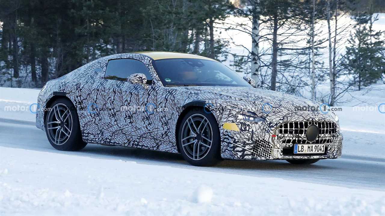 New Mercedes-AMG GT Coupé spied on for the first time