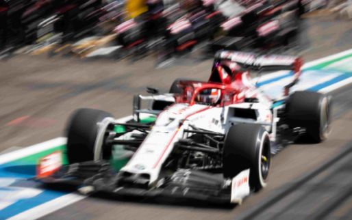 Alfa Romeo unveils 2022 car after first week of winter tests