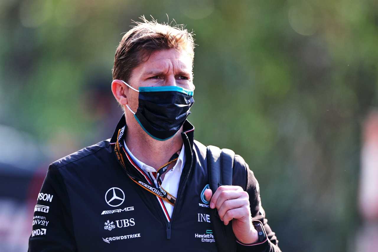 Mercedes F1 strategist Vowles to enter Asian Le Mans Series