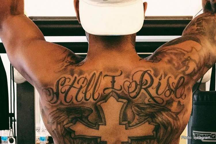 Inside Line: media scraping the barrel thanks to F1 teams' media still i rise lewis hamilton
