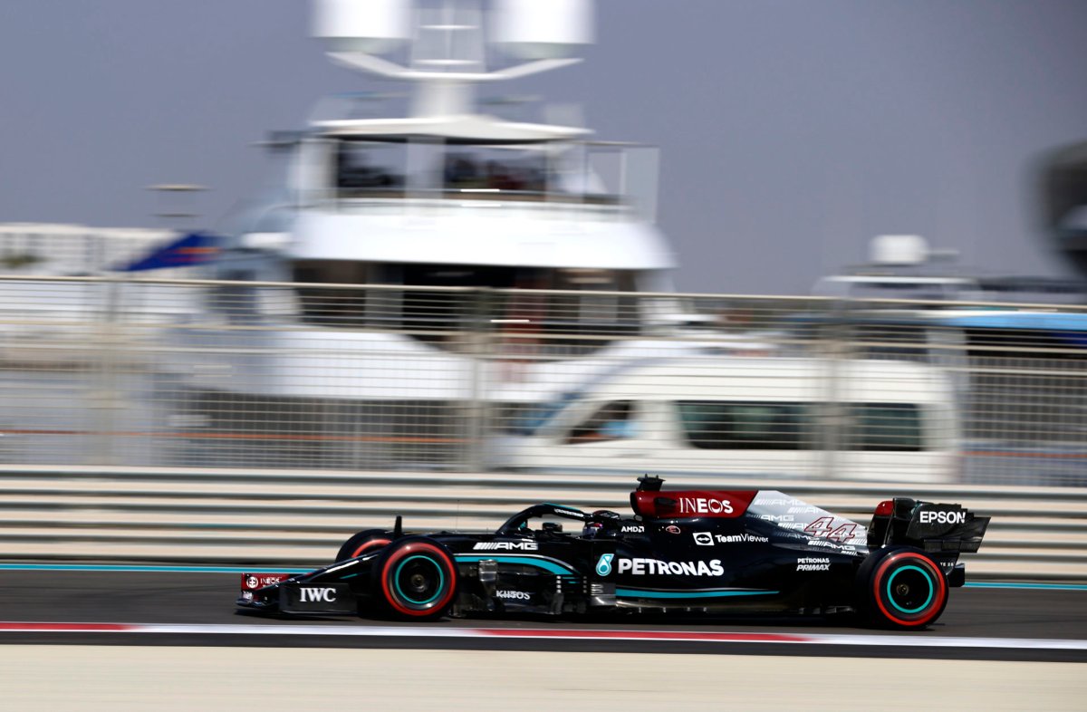 Are wireless pit stops the way forward in Formula 1?  Mercedes trial “e-gun” in Abu Dhabi