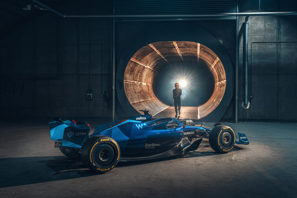Williams F1 introduces blinding new livery